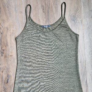 Miss Me Knit Tank Top Size Large Olive Green Marl Cami Spaghetti Strap Boho EUC